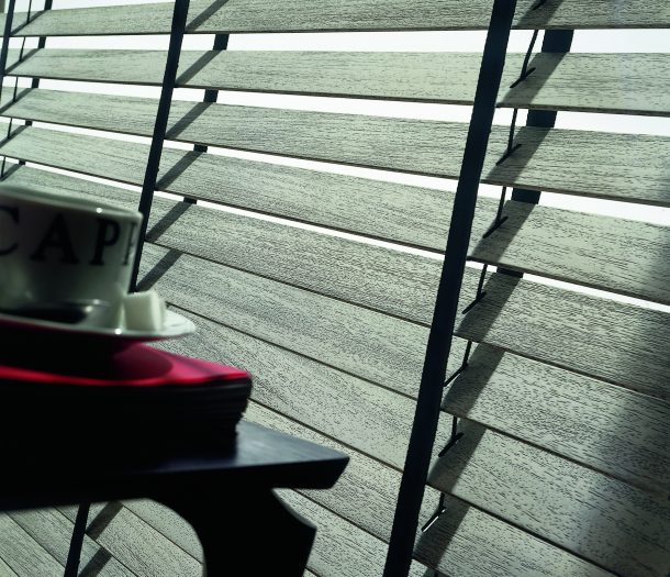 Houten jaloezieën bij Home Interior